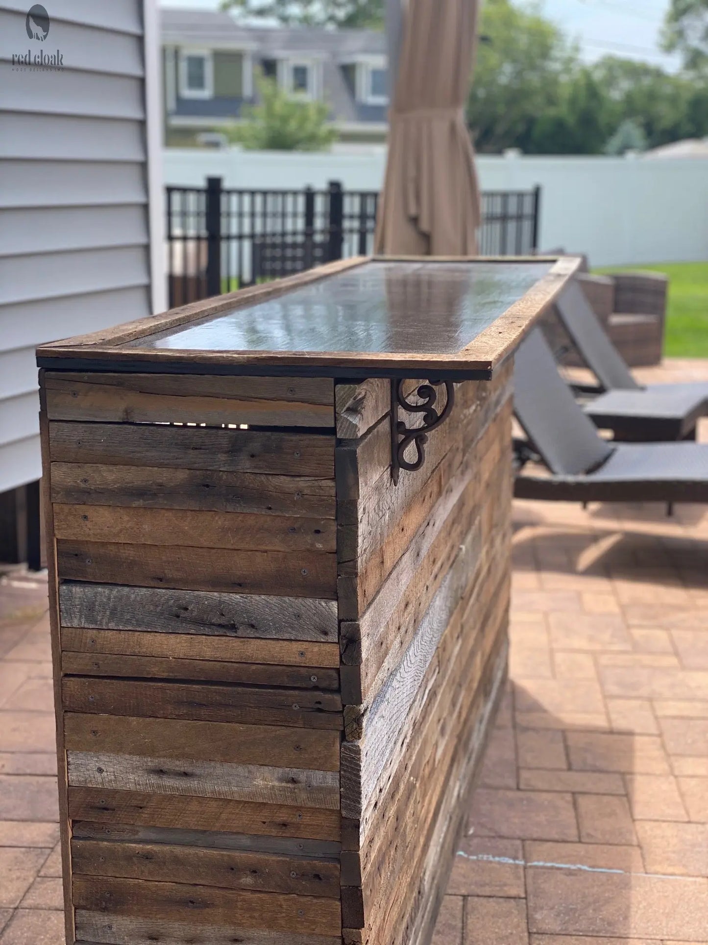 Man Cave Wood Bar - Red Cloak Wood Designs Inc