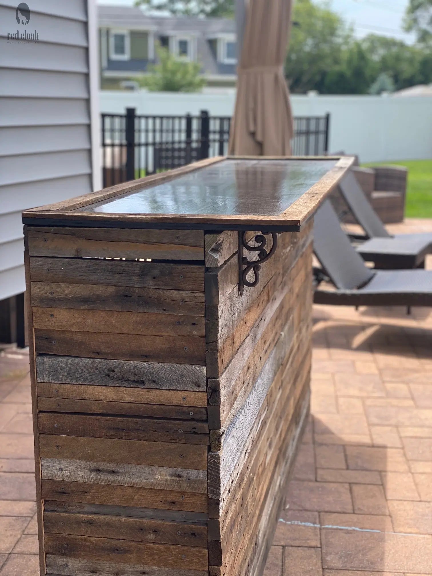Man Cave Wood Bar - Red Cloak Wood Designs Inc